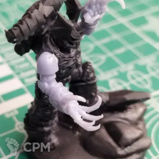 Описание картинки Night Lords Claws v1 от Стальные Небеса по цене 250руб | Свободный Рынок Миниатюр - СРМ