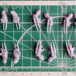 Описание картинки Night Lords Lightning Claws от Стальные Небеса по цене 300руб | Свободный Рынок Миниатюр - СРМ