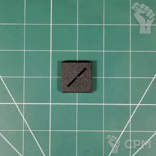 Описание картинки Square Base 30x30 mm Slot 1 Подставка квадратная пластик от Vault Boy по цене 48руб | Свободный Рынок Миниатюр - СРМ
