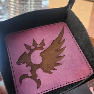 Описание картинки Dice Tray Emperors Children /Лоток/Дайс Трей Дети Императора /Арена/Тарелка от Krontwar по цене 3 300руб | Свободный Рынок Миниатюр - СРМ