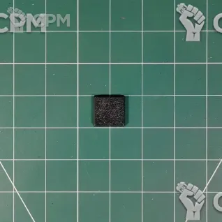 Описание картинки Square Base 25x25 mm Подставка квадратная пластик от Vault Boy по цене 22руб | Свободный Рынок Миниатюр - СРМ