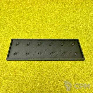 Описание картинки Movement tray для квадратных баз 25х25мм 6х2 от Миниатюры и фигурки по цене 140руб | Свободный Рынок Миниатюр - СРМ