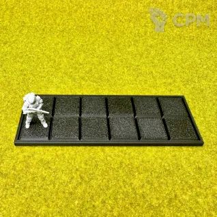 Описание картинки Movement tray для квадратных баз 25х25мм 6х2 от Миниатюры и фигурки по цене 140руб | Свободный Рынок Миниатюр - СРМ