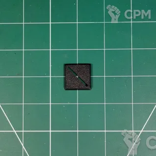 Описание картинки Square Base 25x25 mm Slot 1 Подставка квадратная пластик от Vault Boy по цене 22руб | Свободный Рынок Миниатюр - СРМ