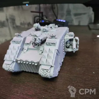 Описание картинки Landraider Crusaider+redeemer parts от  по цене 3 000руб | Свободный Рынок Миниатюр - СРМ