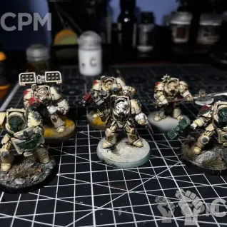 Описание картинки Deathwing Command Squad от Marvinz по цене 2 500руб | Свободный Рынок Миниатюр - СРМ