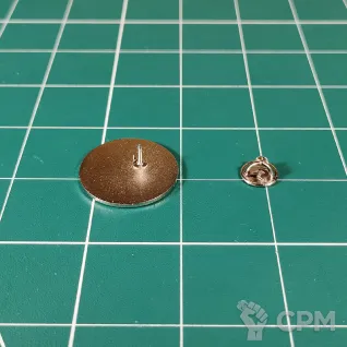Описание картинки Значок Black Templars Pin от Vault Boy по цене 998руб | Свободный Рынок Миниатюр - СРМ