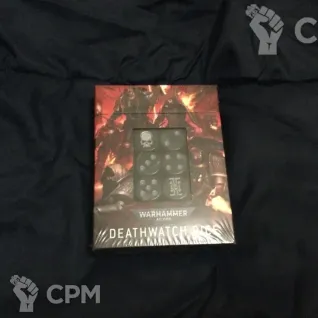 Описание картинки Лимитные кубы Deathwatch от Svarden по цене 5 950руб | Свободный Рынок Миниатюр - СРМ
