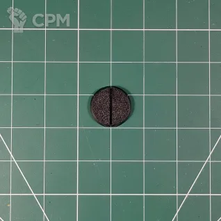 Описание картинки Round Slot Base 32 mm Подставка круглая с прорезью пластик от Vault Boy по цене 20руб | Свободный Рынок Миниатюр - СРМ