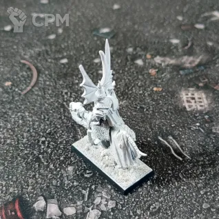 Описание картинки Wight King on Skeletal Steed от Каджит по цене 4 498руб | Свободный Рынок Миниатюр - СРМ