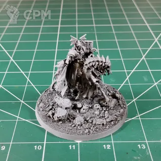 Описание картинки Soulblight Gravelords Wight Lord on Skeletal Steed от Каджит по цене 5 498руб | Свободный Рынок Миниатюр - СРМ