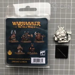 Описание картинки Dwarf Lord with Hammer от Old Metal Collector по цене 2 900руб | Свободный Рынок Миниатюр - СРМ