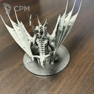Описание картинки Vampire lord on zombie dragon от Turist001 по цене 5 000руб | Свободный Рынок Миниатюр - СРМ