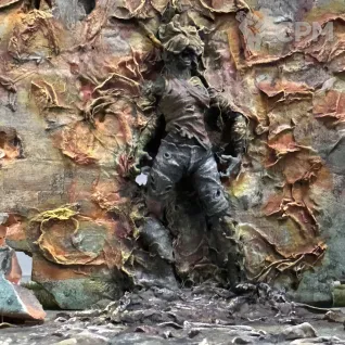 Описание картинки Диорама по игре «The Last of Us” от ОльгаК. по цене 10 000руб | Свободный Рынок Миниатюр - СРМ
