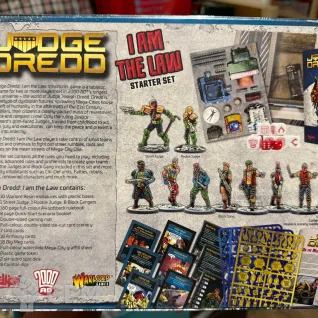 Описание картинки Judge Dread Starter Set от Mini Wargame по цене 9 950руб | Свободный Рынок Миниатюр - СРМ