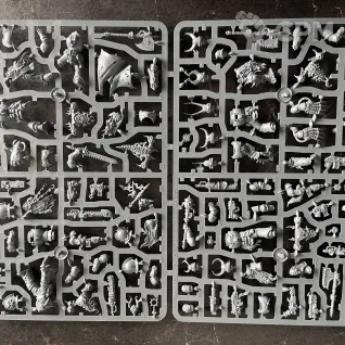 Описание картинки Chaos Chosen от Lik по цене 4 200руб | Свободный Рынок Миниатюр - СРМ