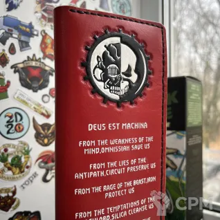 Описание картинки Работа на заказ! Кожаный кошелёк Adeptus Mechanicus Адептус Механикус от Мастерская - 2D20 по цене 16 000руб | Свободный Рынок Миниатюр - СРМ