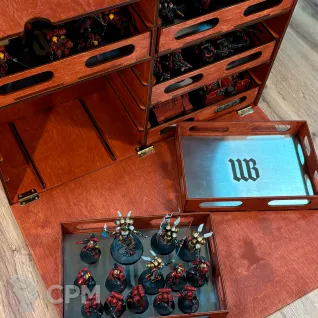 Описание картинки Кейс для красок и миниатюр WarpBox (В наличии) от WarpBox по цене 10 000руб | Свободный Рынок Миниатюр - СРМ