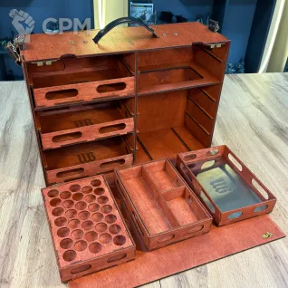 Описание картинки Кейс для красок и миниатюр WarpBox (В наличии) от WarpBox по цене 10 000руб | Свободный Рынок Миниатюр - СРМ