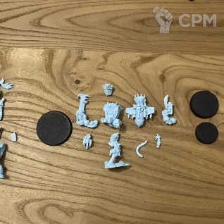 Описание картинки Warboss with big choppa + Boss Zagstruk + Gorzag Gitstompa от User23858 по цене 1 500руб | Свободный Рынок Миниатюр - СРМ