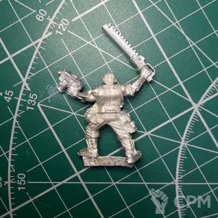 Описание картинки Catachan Officer with Chainsword от Stark Foundry по цене 330руб | Свободный Рынок Миниатюр - СРМ