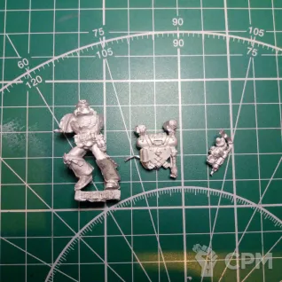 Описание картинки Blood Angels Sanguinary Priest от Stark Foundry по цене 375руб | Свободный Рынок Миниатюр - СРМ