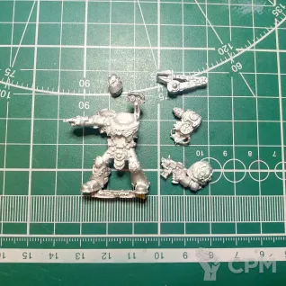Описание картинки Ultramarine Sergeant Chronus (foot) от Stark Foundry по цене 375руб | Свободный Рынок Миниатюр - СРМ