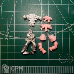Описание картинки Chaos Space Marine 1 (1996) от Stark Foundry по цене 355руб | Свободный Рынок Миниатюр - СРМ
