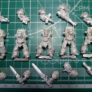 Описание картинки Traitor Terminator Squad (Rogue Trader CSM) от Stark Foundry по цене 1 990руб | Свободный Рынок Миниатюр - СРМ