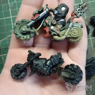 Описание картинки Ork warbiker, байкеры орков от у Васи по цене 900руб | Свободный Рынок Миниатюр - СРМ