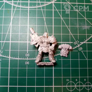 Описание картинки Captain Tycho - Blood Angel Commander от Stark Foundry по цене 355руб | Свободный Рынок Миниатюр - СРМ
