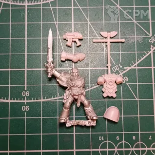 Описание картинки Dark Angels Tactical Sergeant (1993; bannerpack) от Stark Foundry по цене 375руб | Свободный Рынок Миниатюр - СРМ