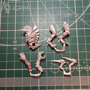Описание картинки Tyranid Broodlord от Stark Foundry по цене 400руб | Свободный Рынок Миниатюр - СРМ