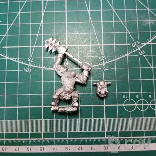 Описание картинки Black Orc w/Great Weapon 1 (2000) от Stark Foundry по цене 415руб | Свободный Рынок Миниатюр - СРМ
