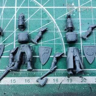 Описание картинки Knights Of The Realm On Foot с щитами от Inkuro по цене 750руб | Свободный Рынок Миниатюр - СРМ