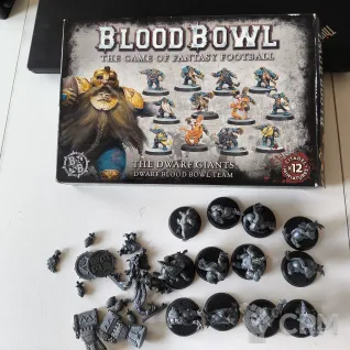 Описание картинки The Dwarf Giants - Dwarf Blood Bowl Team от Luneworm по цене 4 900руб | Свободный Рынок Миниатюр - СРМ