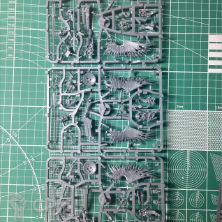 Описание картинки Stormcast Eternals (Skaventide) от User42322 по цене 10 000руб | Свободный Рынок Миниатюр - СРМ