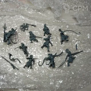 Описание картинки Splintered fang ориг СПБ от Owlsson по цене 3 000руб | Свободный Рынок Миниатюр - СРМ