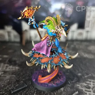 Описание картинки Tzaangor shaman on disk от Nazgul of Mordovia по цене 7 000руб | Свободный Рынок Миниатюр - СРМ