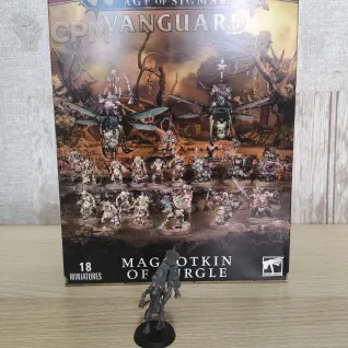 Описание картинки Небольшая армия Maggotkin of Nurgle от Torgrum по цене 24 000руб | Свободный Рынок Миниатюр - СРМ