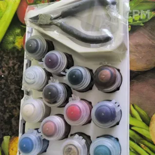 Описание картинки Warhammer 40000 Paints + Tools Set от HY6AC по цене 3 800руб | Свободный Рынок Миниатюр - СРМ