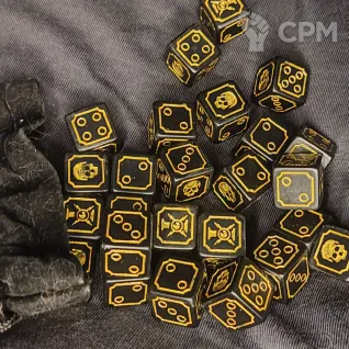 Описание картинки Adeptus Custodes Dice Set от ССП по цене 3 300руб | Свободный Рынок Миниатюр - СРМ