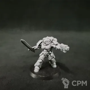 Описание картинки Primaris Lieutenant with Power Sword (Dark Imperium, 2017) от Sanctureon по цене 2 000руб | Свободный Рынок Миниатюр - СРМ