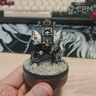 Описание картинки Castraferrum Dreadnought Raven Guard от RaD_Shoohov по цене 400руб | Свободный Рынок Миниатюр - СРМ
