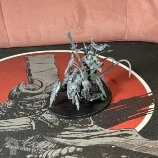Описание картинки Дискордант | Lord Discordant on Helstalker - 1 от Overking по цене 5 000руб | Свободный Рынок Миниатюр - СРМ