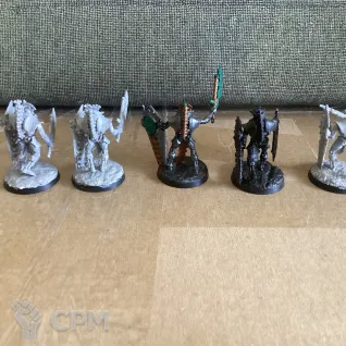 Описание картинки Necron Triarch Praetorians от User57488 по цене 2 600руб | Свободный Рынок Миниатюр - СРМ