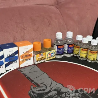 Описание картинки Tamiya Extra Thin Lemonene Cement Супер жидкий клей с запахом лимона - 2 от Overking по цене 500руб | Свободный Рынок Миниатюр - СРМ