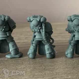 Описание картинки Космодесантники Империума – Грозные Сыны Императора от Flameborn_Minis по цене 180руб | Свободный Рынок Миниатюр - СРМ