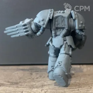 Описание картинки Космодесантники Империума – Грозные Сыны Императора от Flameborn_Minis по цене 180руб | Свободный Рынок Миниатюр - СРМ