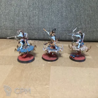 Описание картинки Tzaangor Enlightened with Fatecaster Greatbows от User57488 по цене 2 400руб | Свободный Рынок Миниатюр - СРМ